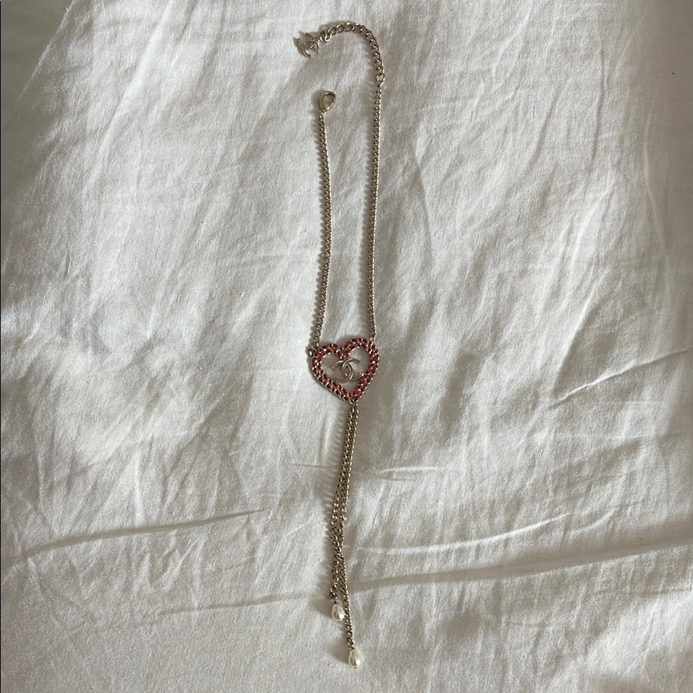 CHANEL Gold Heart necklace